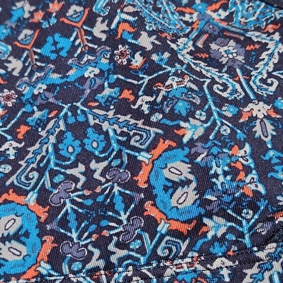 ATHLETA Navy Razorback Workout Sports Bra Tank - Picture 3 of 7